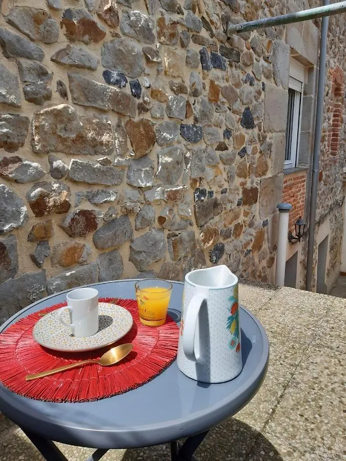 Apartelier River Side Bilbao Apartment
